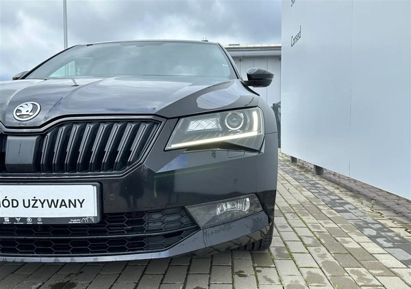 Skoda Superb cena 82900 przebieg: 195390, rok produkcji 2018 z Krosno małe 781